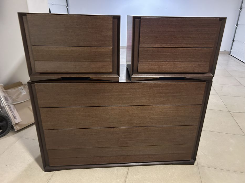 Comoda com 4 gavetas