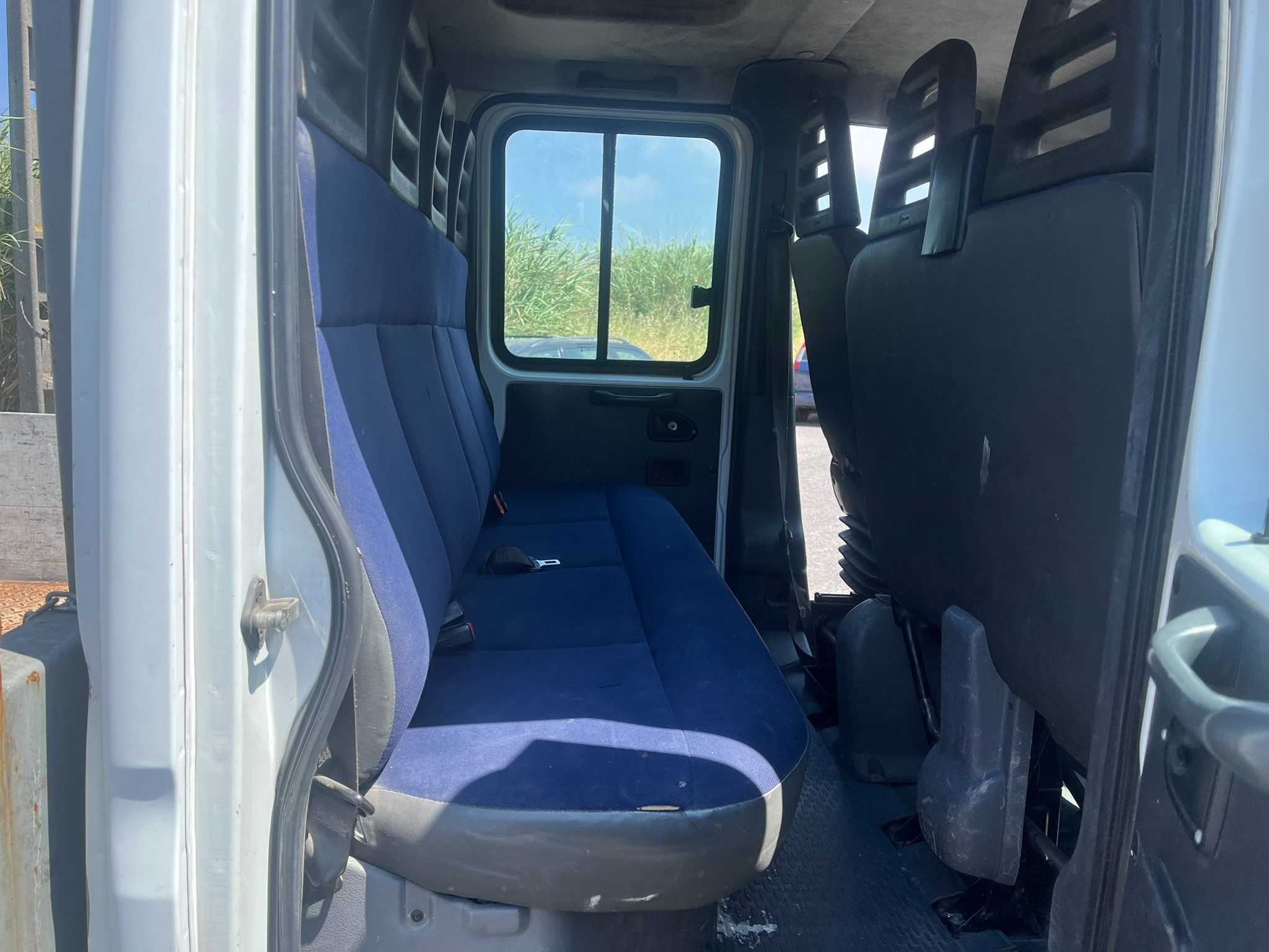 IVECO Daily IV Camião de plataforma