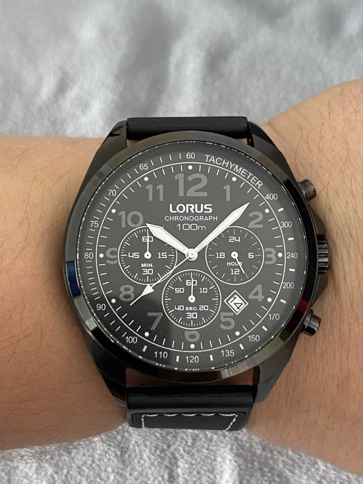 Zegarek męski Lorus Chronograph RT365CX9.