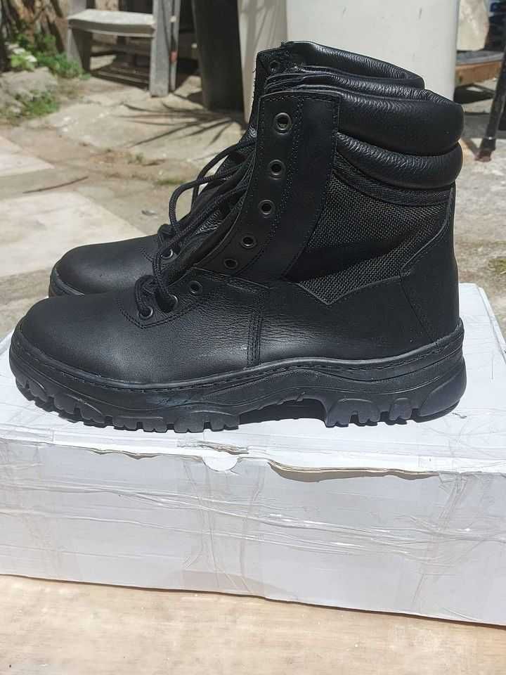 Botas para Vigilante, Bombeiros, GNR, Policia, Militares. Tam - 42