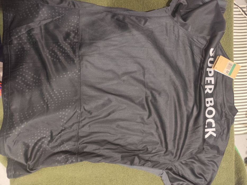 Vendo camisola Sporting xl