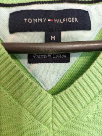 Чоловічий  салатного кольору светр Tommy Hilfiger