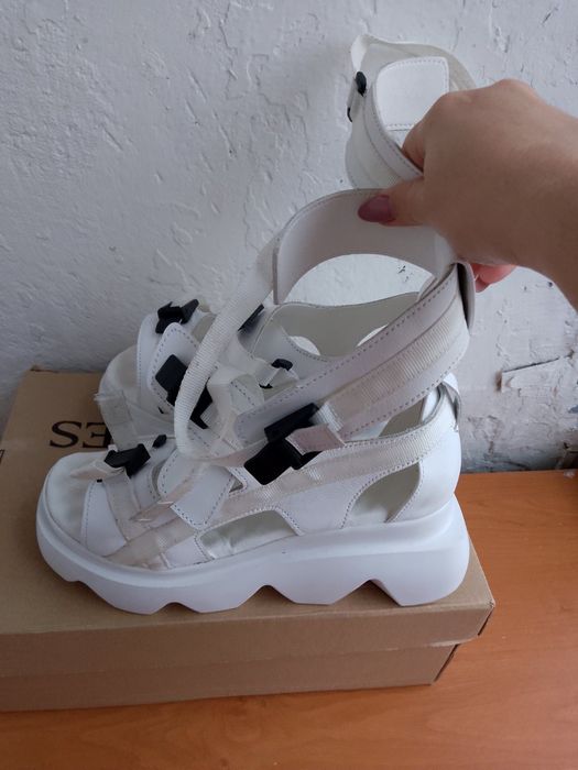 Бесплатно!Обувь женская