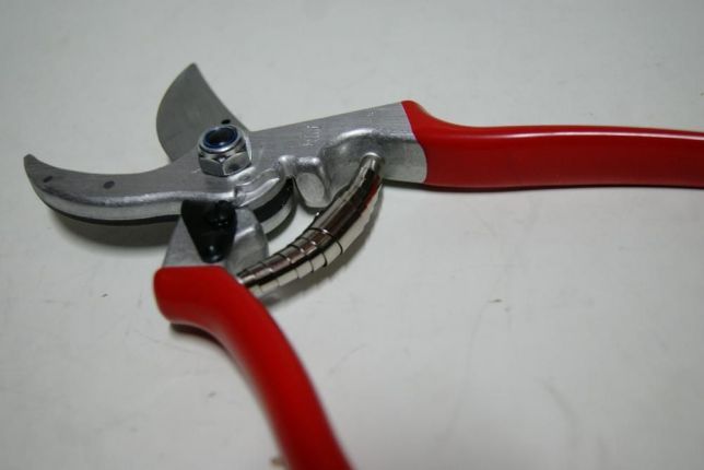 FELCO 4 sekator Profesionalny Swiss Made