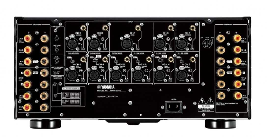 Liquidação Total - Yamaha MX5200 - 11 canais XLR