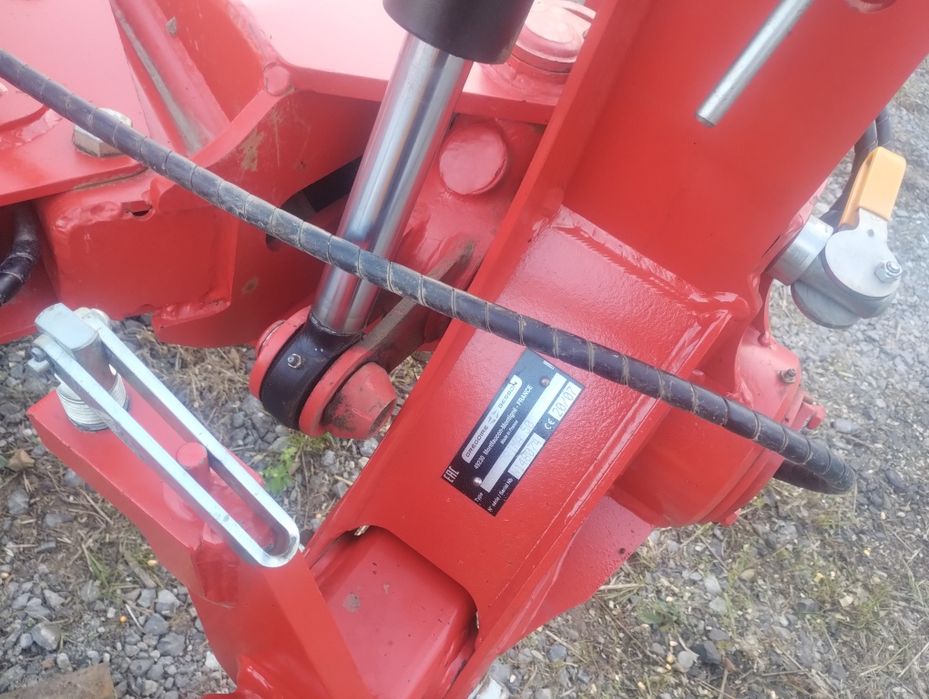 Pług 4 skibowy Gregoire Besson Prima 50 obrotowy 2020 rok