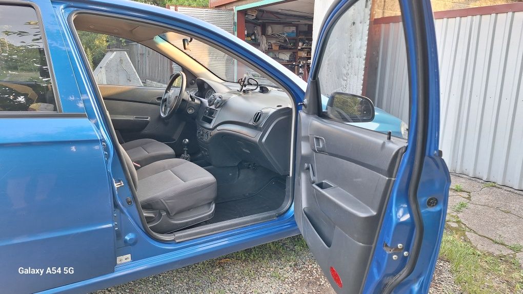 Продам свое авто chevrolet aveo t250 2008
