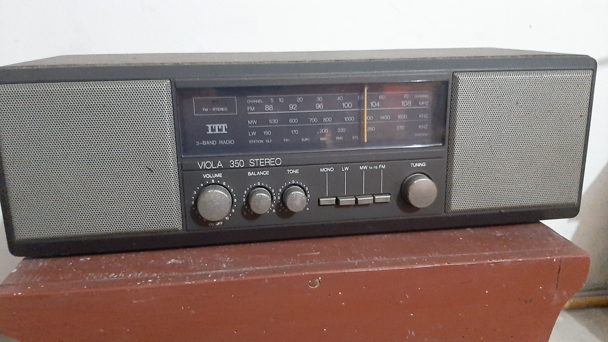 Rádio Vintage a funcionar