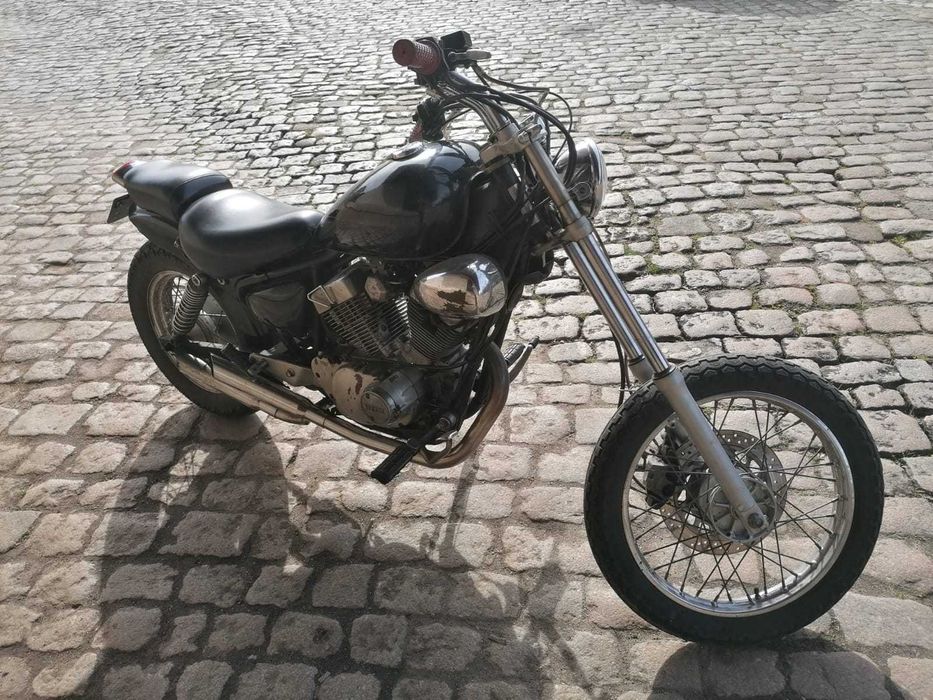 Yamaha XV 250 (3LS) 1992 - Uma Clássica customizada à Venda!