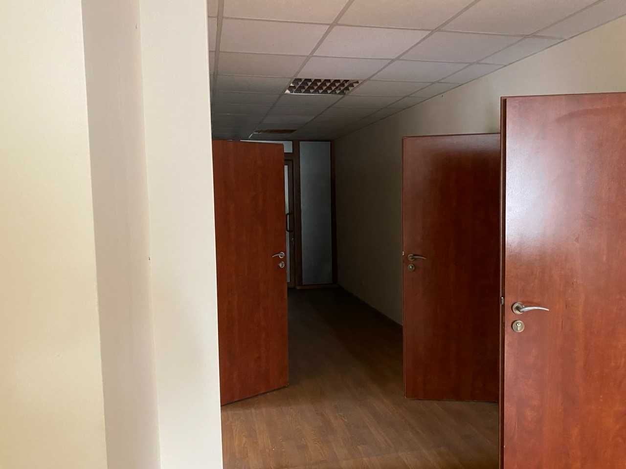 Оренда офіс приміщення 240 м Видубичи Кільцева Столичне шосе Корчувате