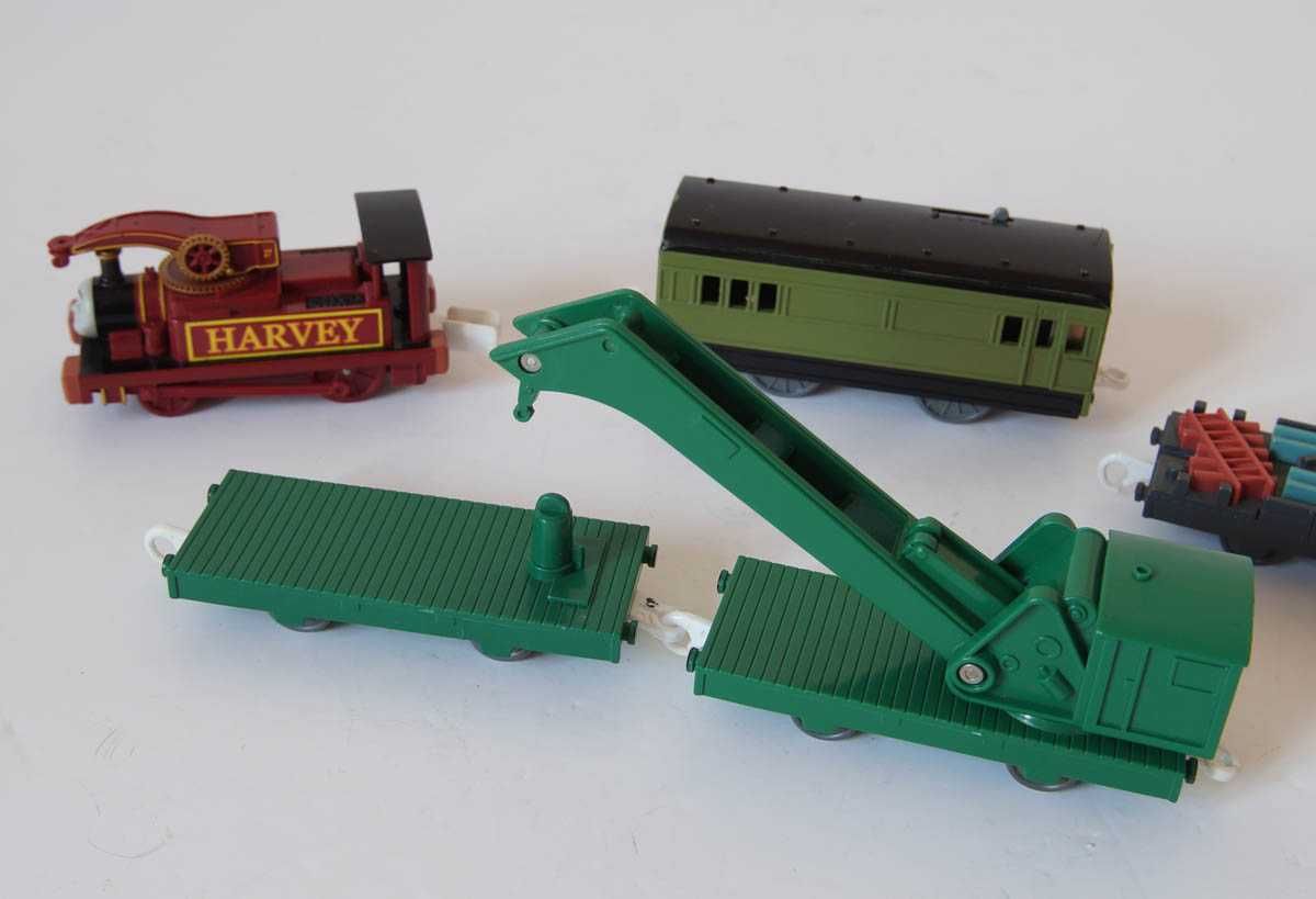 Lokomotywa Harvey i zielony dżwig