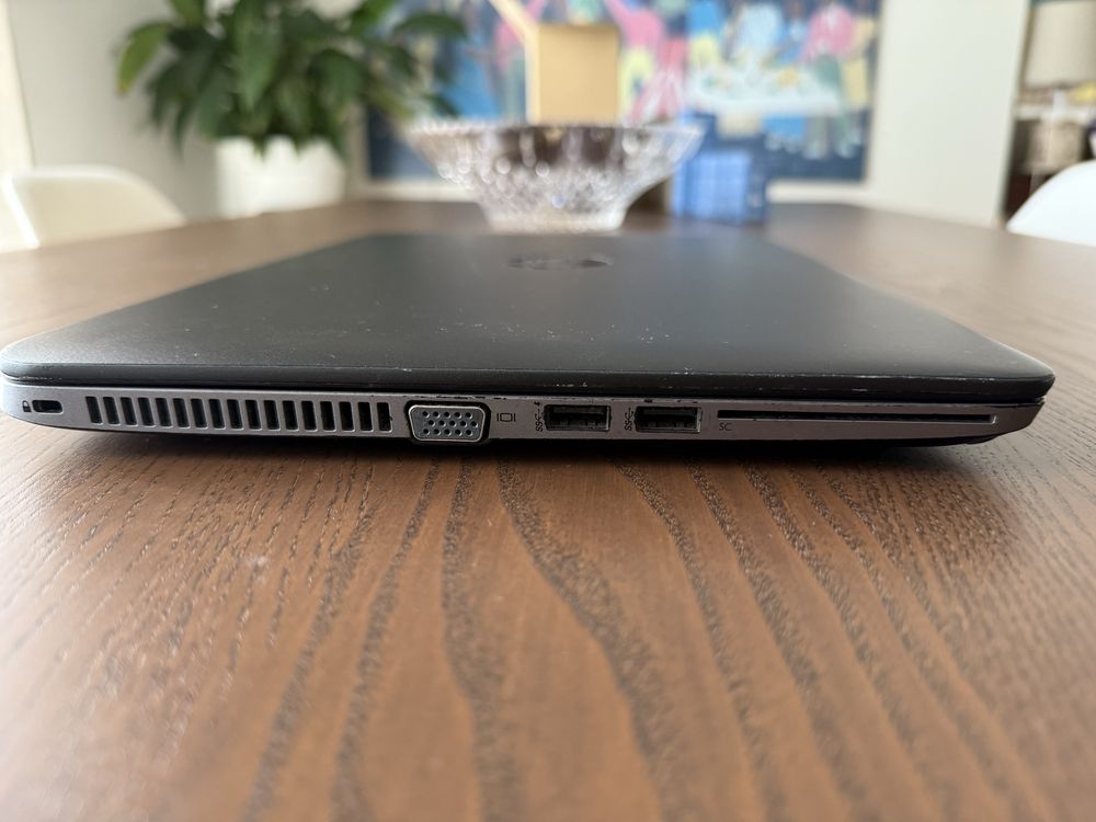Computador portátil HP Elitebook 840 250Gb