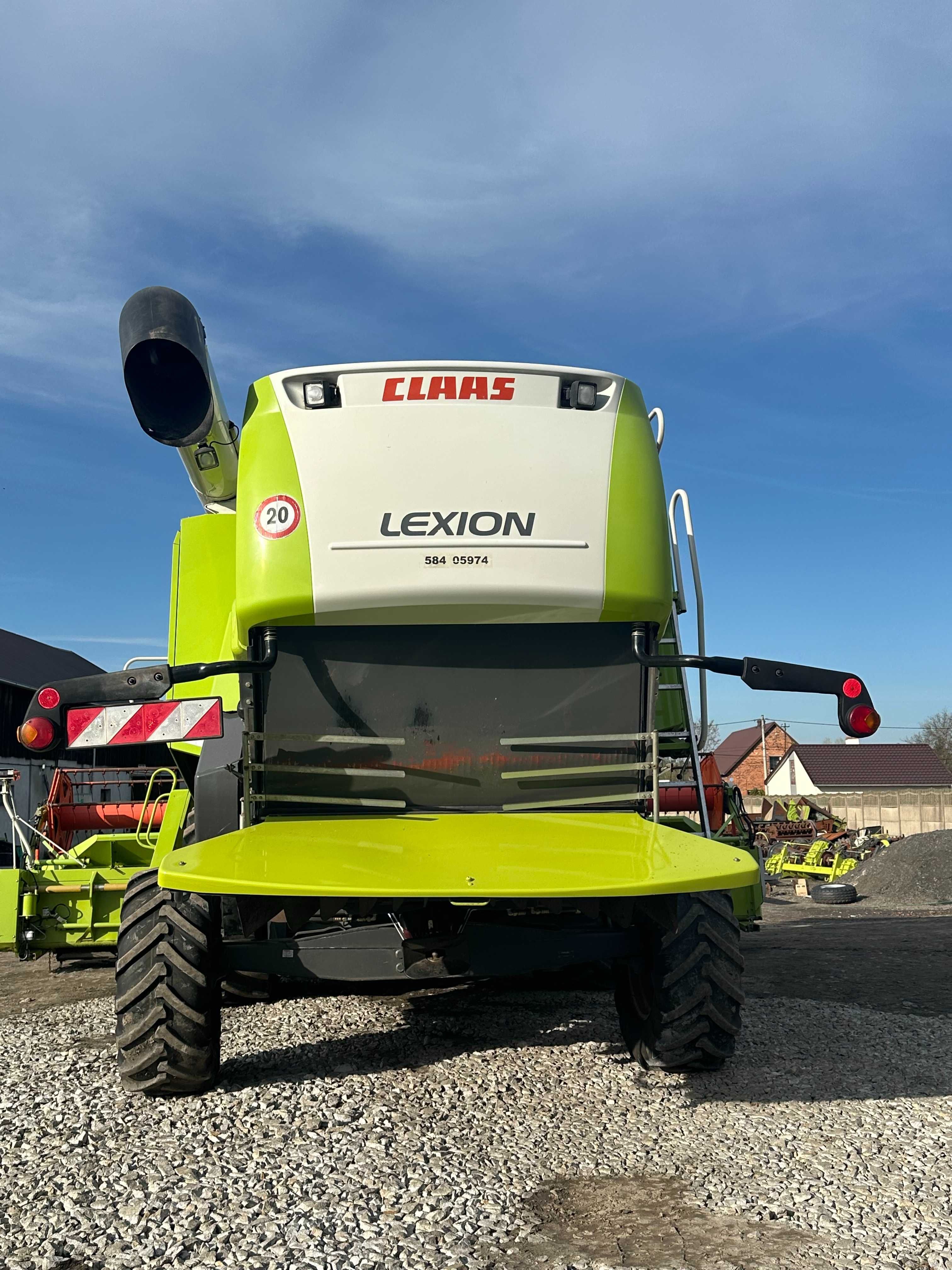 Claas lexion 560