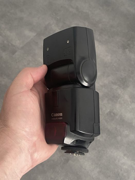 Спалах Canon 430EX