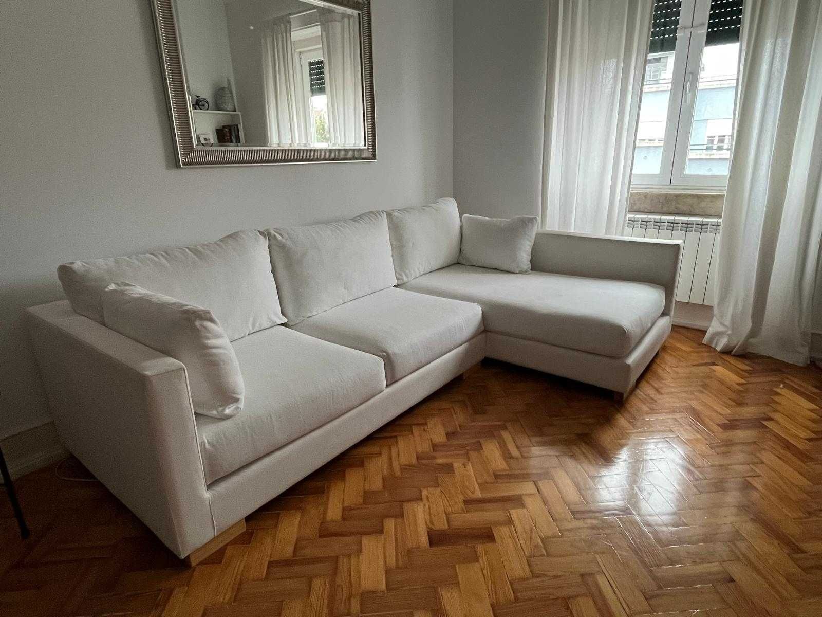 Sofá 4 lugares com chaise longue