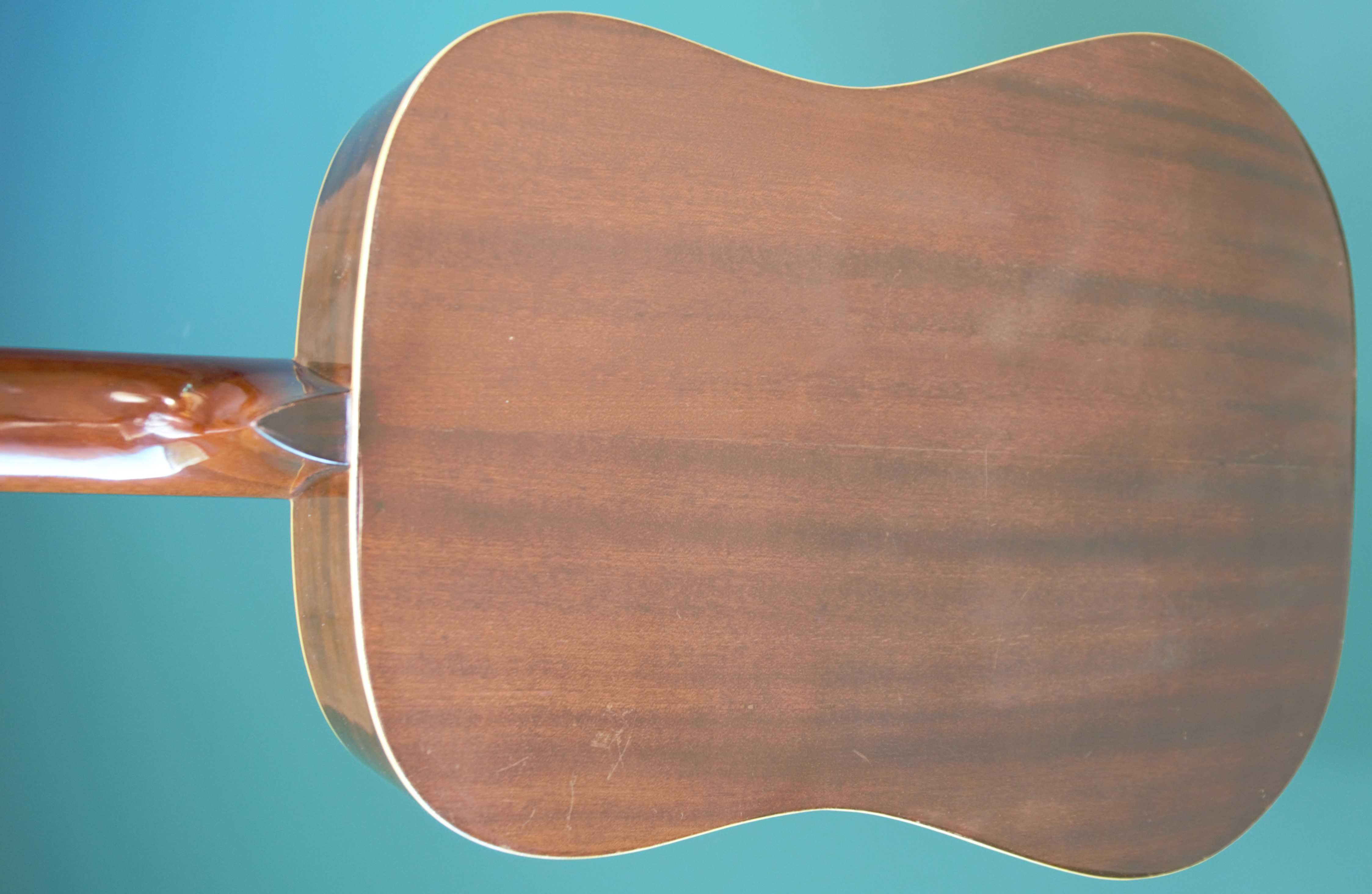 YAMAKI 115 deluxe 1973 dreadnought