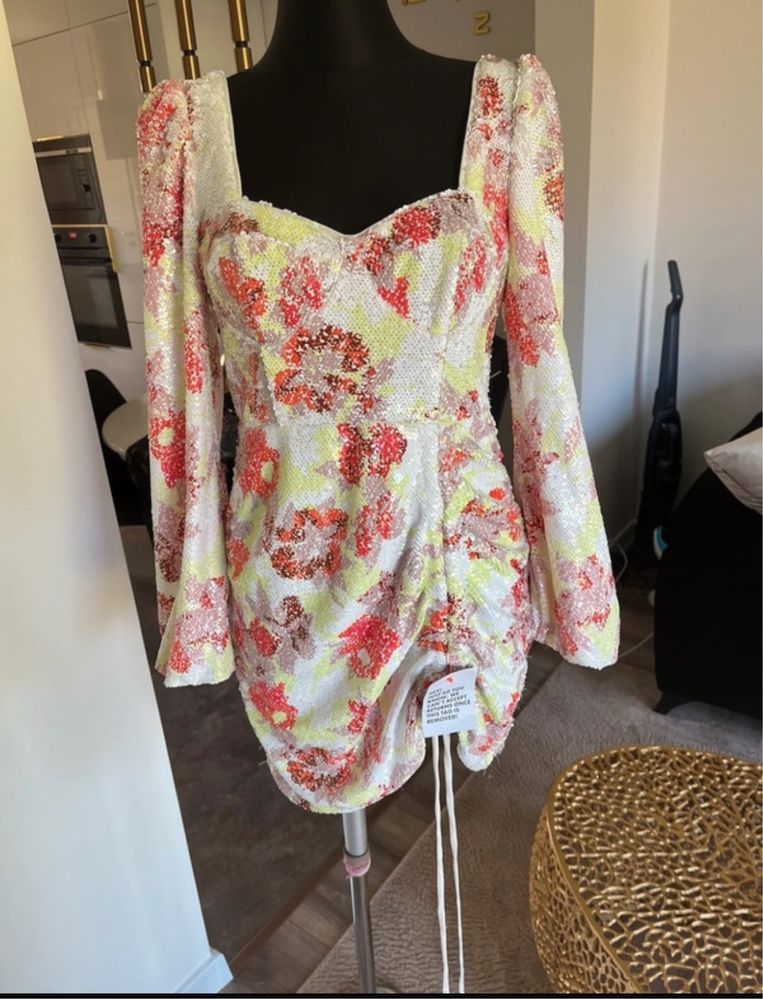 Cekinowa sukienka mini gorsetowa bufki kwiaty drapowana s 36 asos luxe