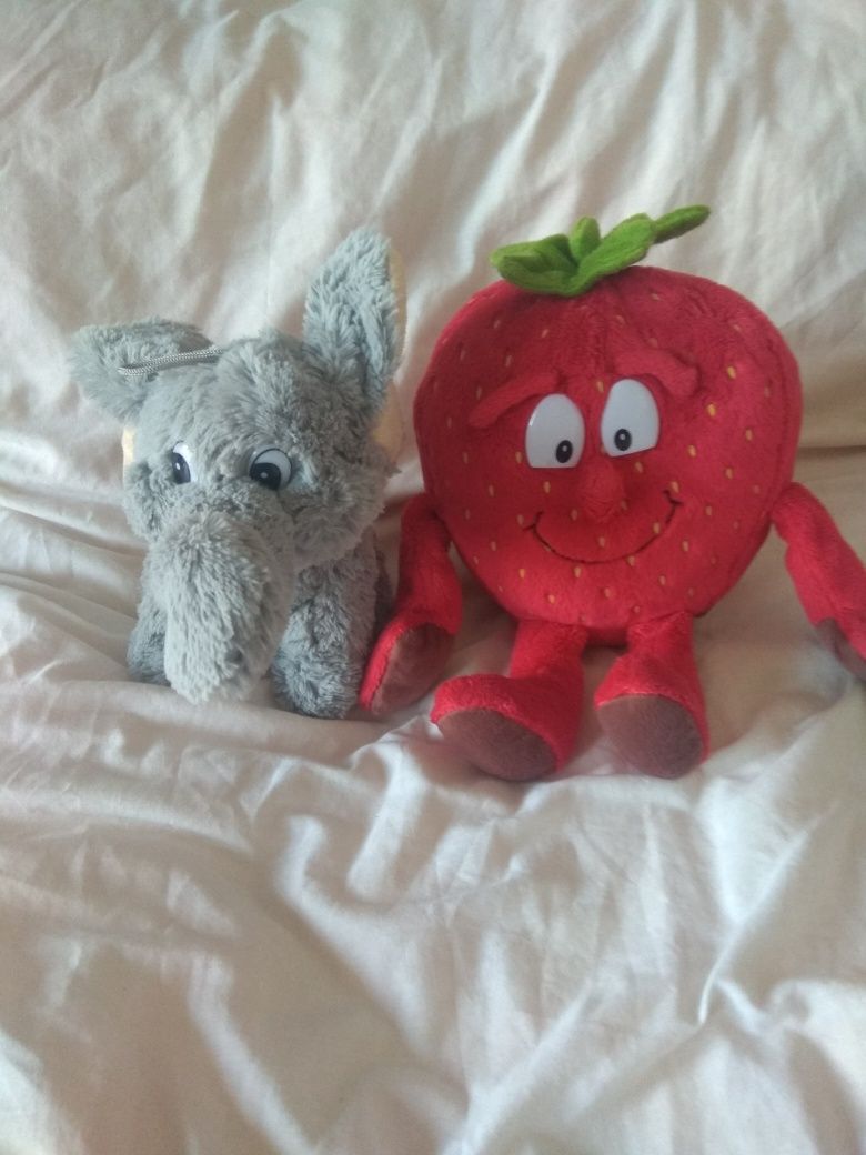 2 pluszowe maskotki