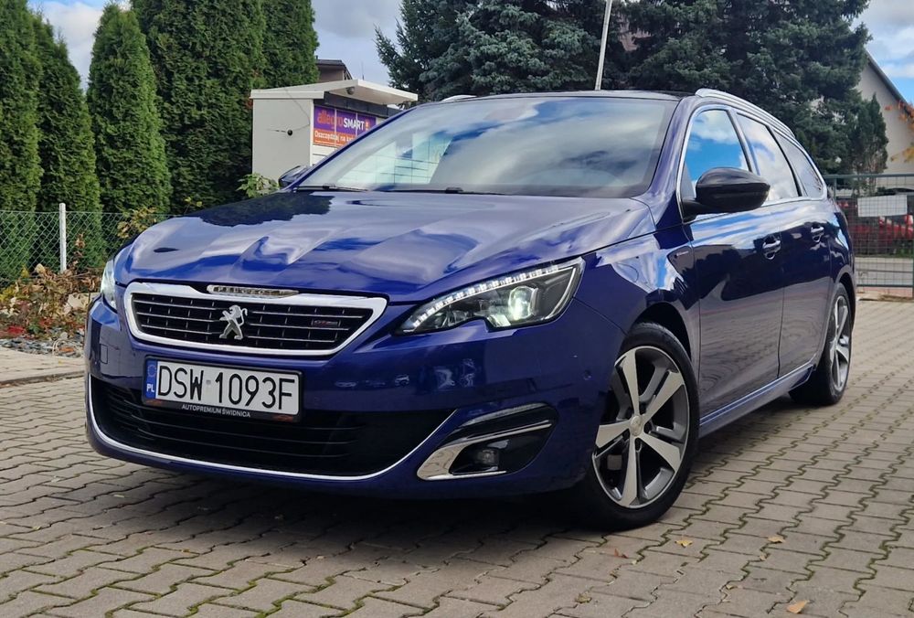 Peugeot 308 * GT-LINE * Full LED * Panorama * Navi * Kamera *Masaże *Pełny Serwis