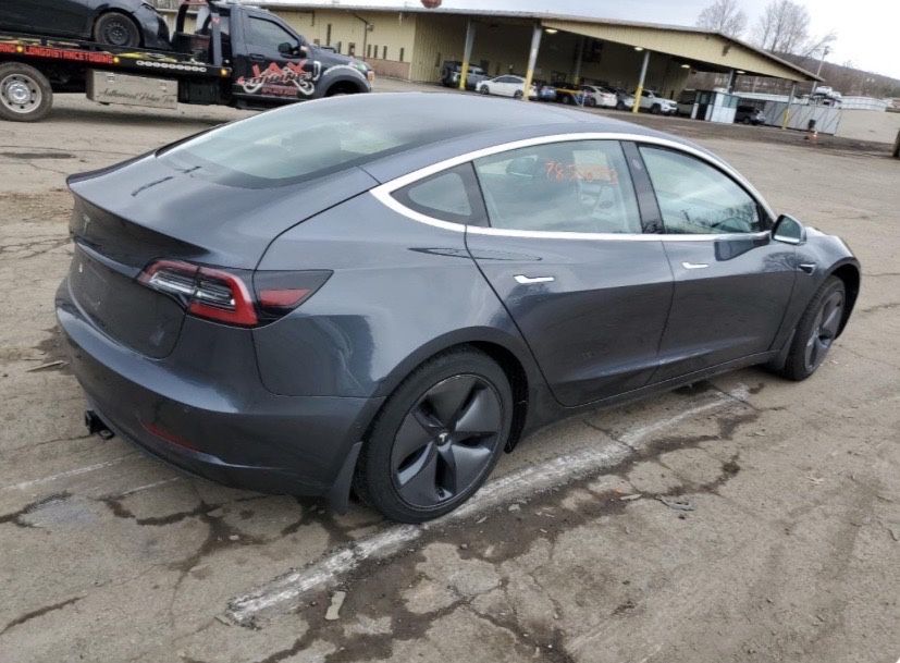 Tesla Model 3   Тесла Модел 3