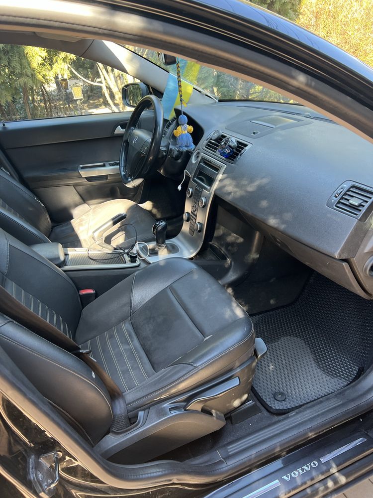 Volvo v50 1.6d (після дтп)