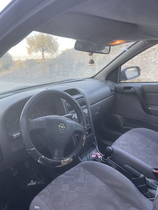 Opel astra 2000cc