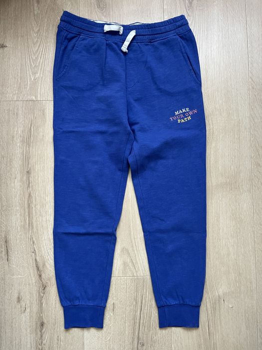 Spodnie dresowe joggery Reserved rozmiar 152