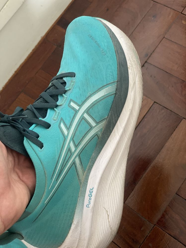 Asics Gel-Nimbus 27