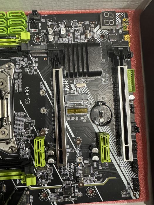 Płyta   główna  .