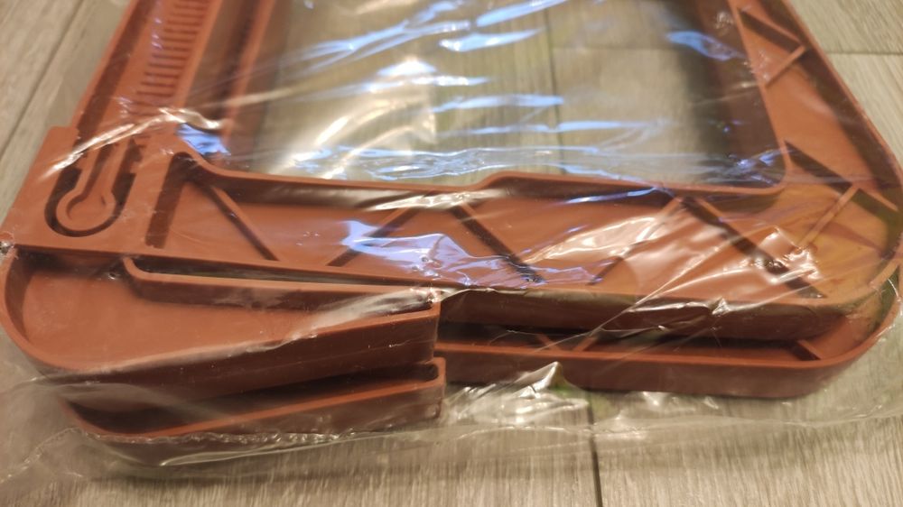 Zaczepy uchwyty doniczki balkonowe ogrodowe