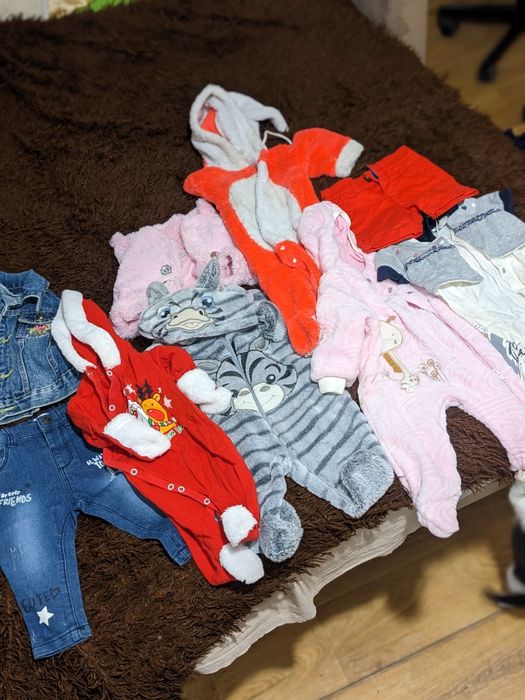 Пакет одягу для дівчинки 62-68