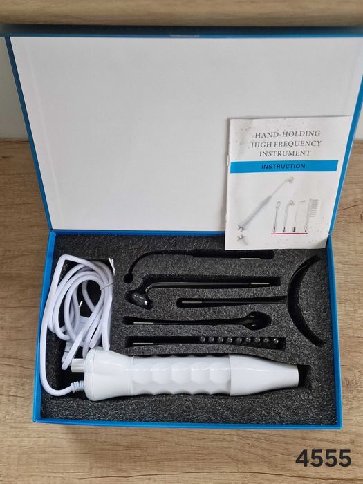 Elektryczne urządzenia do oczyszczania twarzy (4555-24)