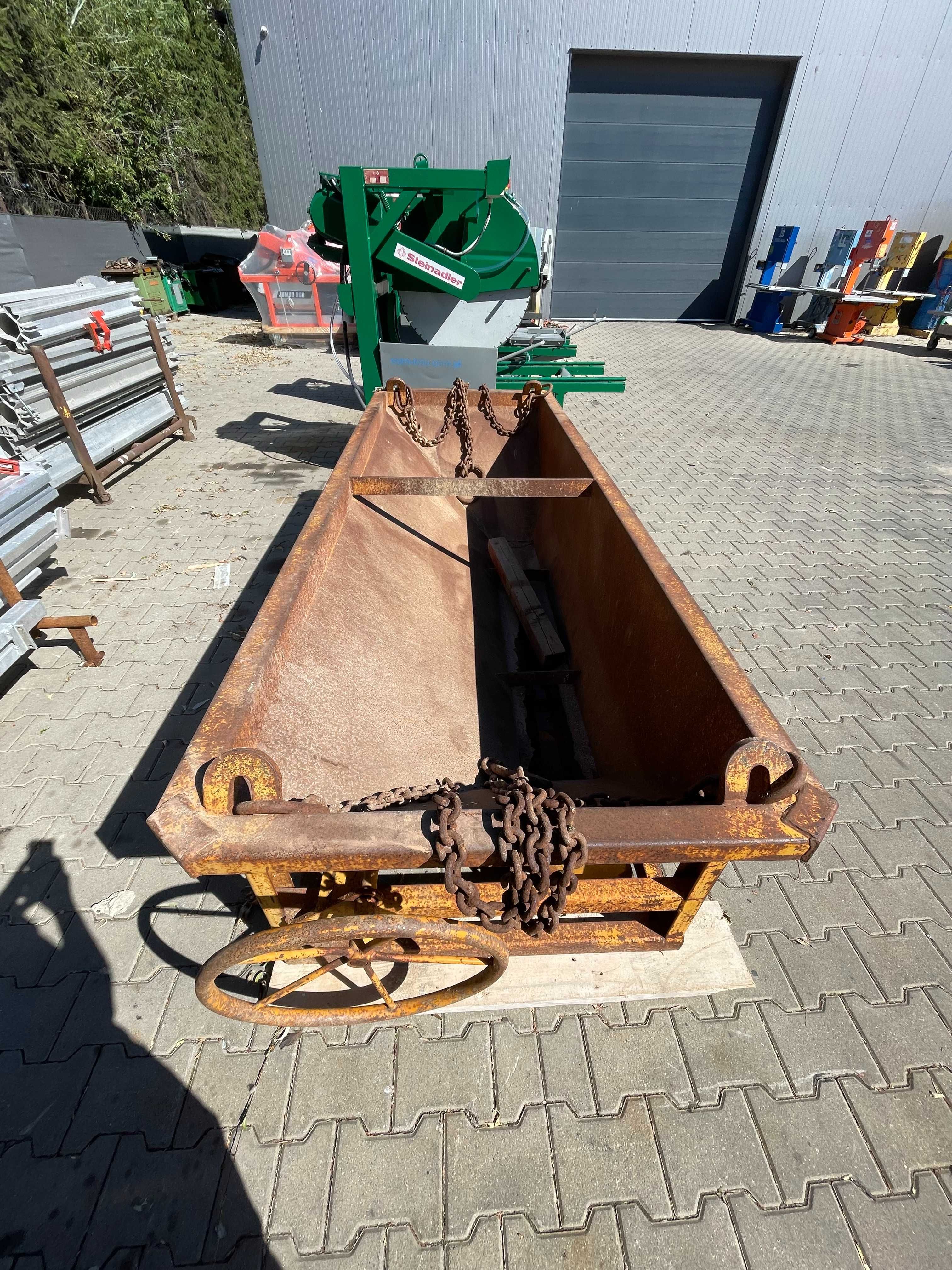 Pojemnik zbiornik dźwigowy Eichinger 1000L/2600kg betonu zaprawy Nr36