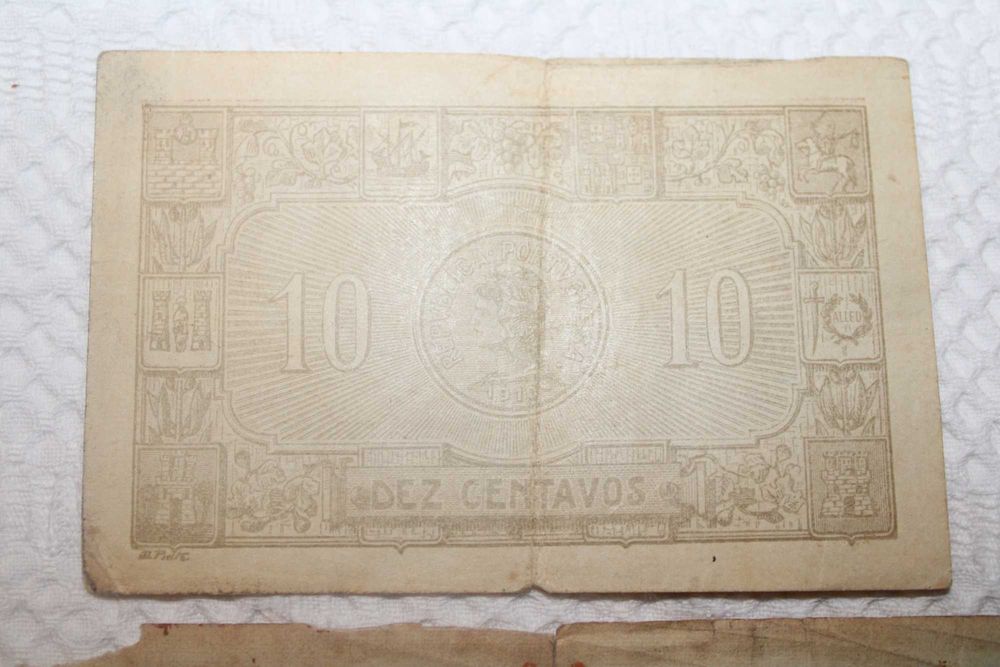 Conjunto de 4 notas de 5 -5- 10 e 50 cêntimos do escudo de 1917 e 1918