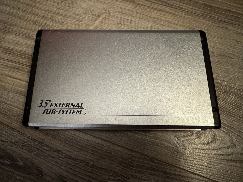 Kieszeń / obudowa zewnętrzna z dyskiem HDD 3,5” IDE 160GB
