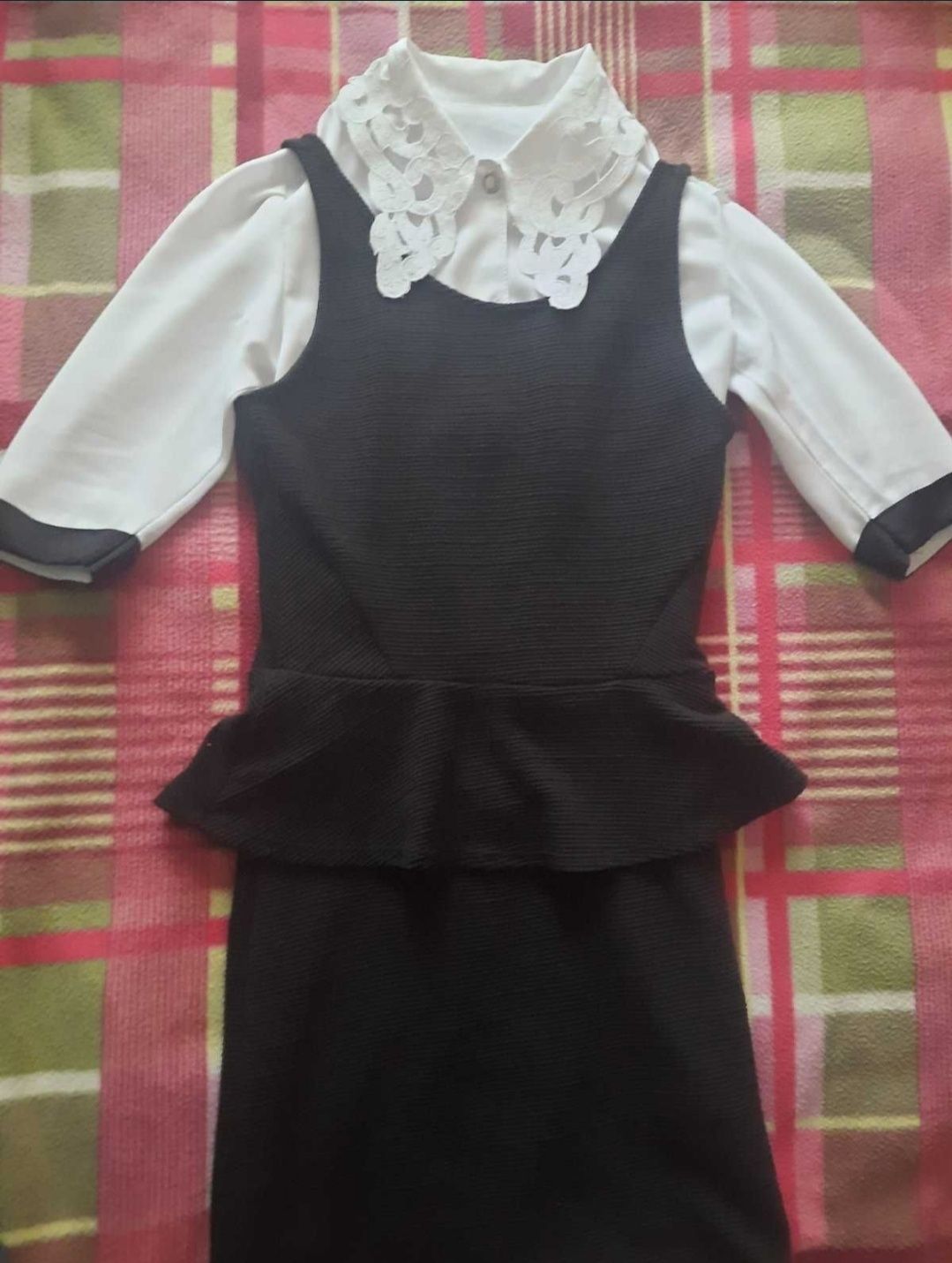 Платье-сарафан с баской в школу Турция 10-12 лет