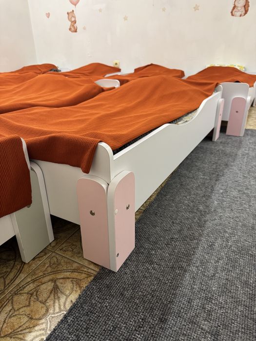 Ліжко дитяче одномісне з матрацом