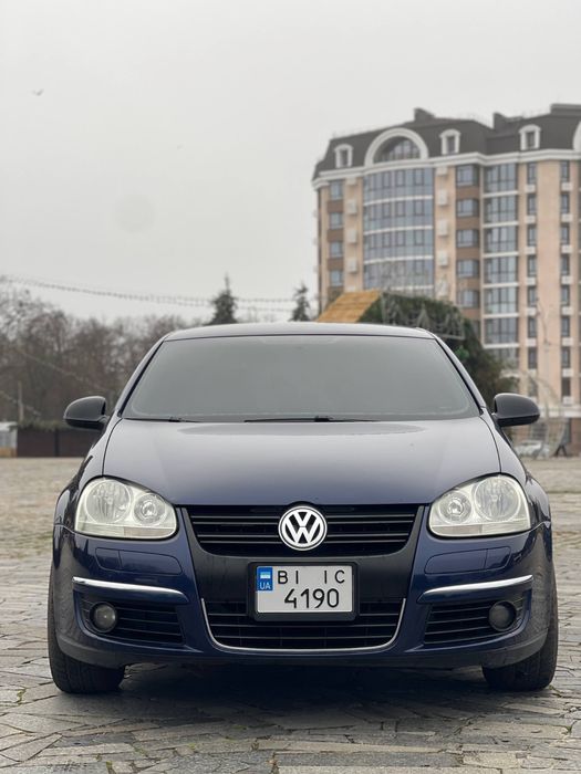 Volkswagen Jetta 1.6mpi газ/бензин автомат