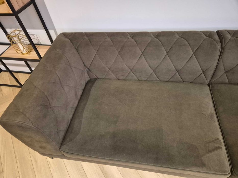 Sofa Totti oliwkowa + 2 szt. Pufa