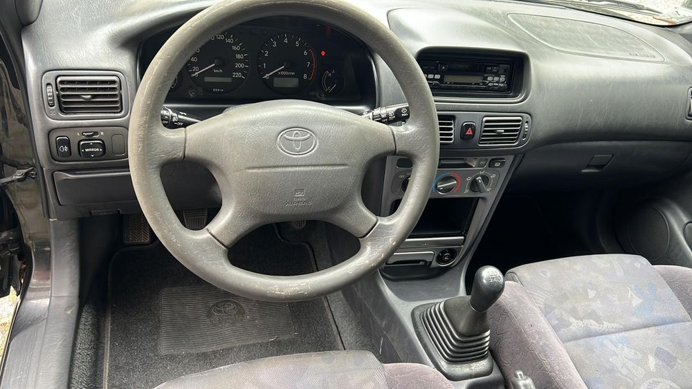 Toyota Corolla 1.4i