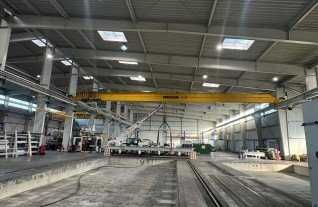 2 sztuki suwnice DEMAG 10 T - 27600 mm.