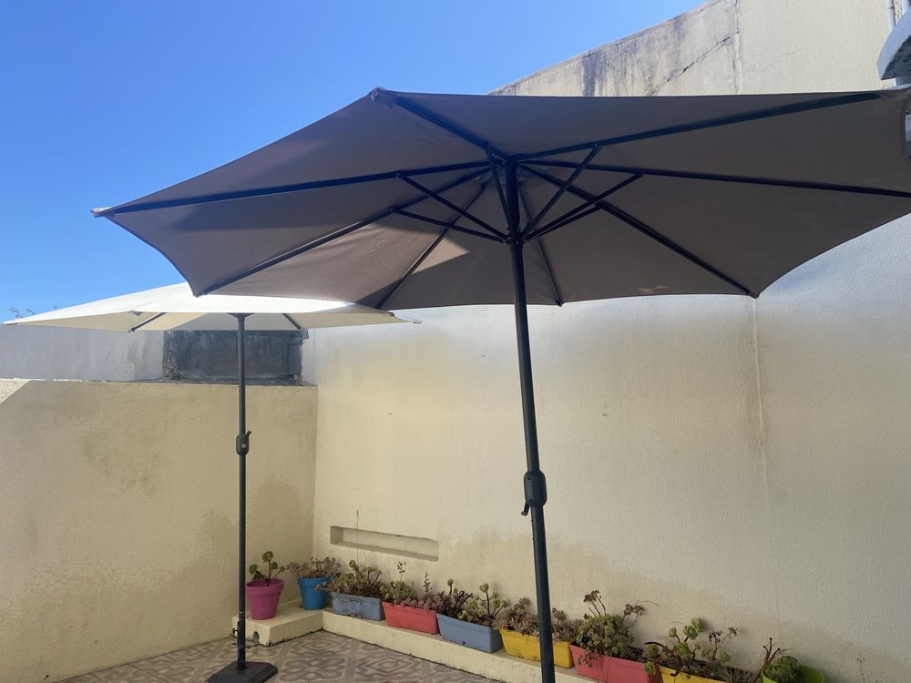 Guarda sol com base