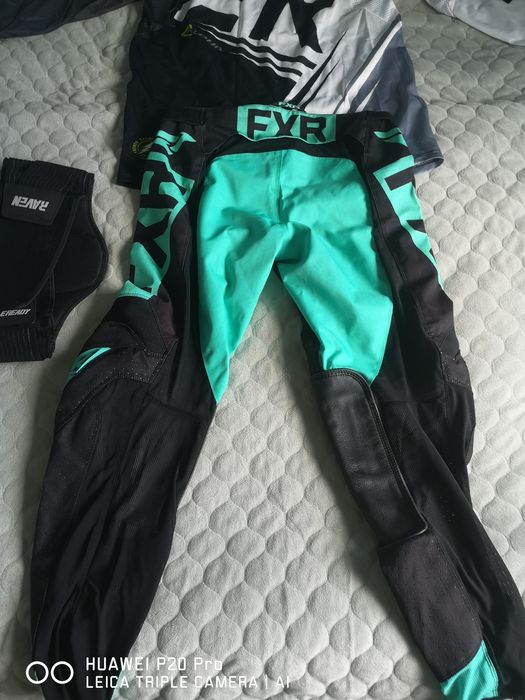 Kask cross Just ROCKSTAR Gogle 100% spodnie koszulka pas nerkowy.