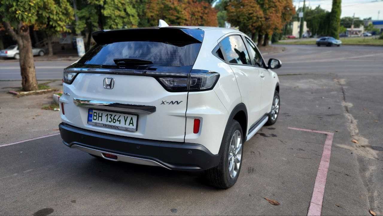 Электромобиль кроссовер Honda X-NV электрокар в Украине H-RV