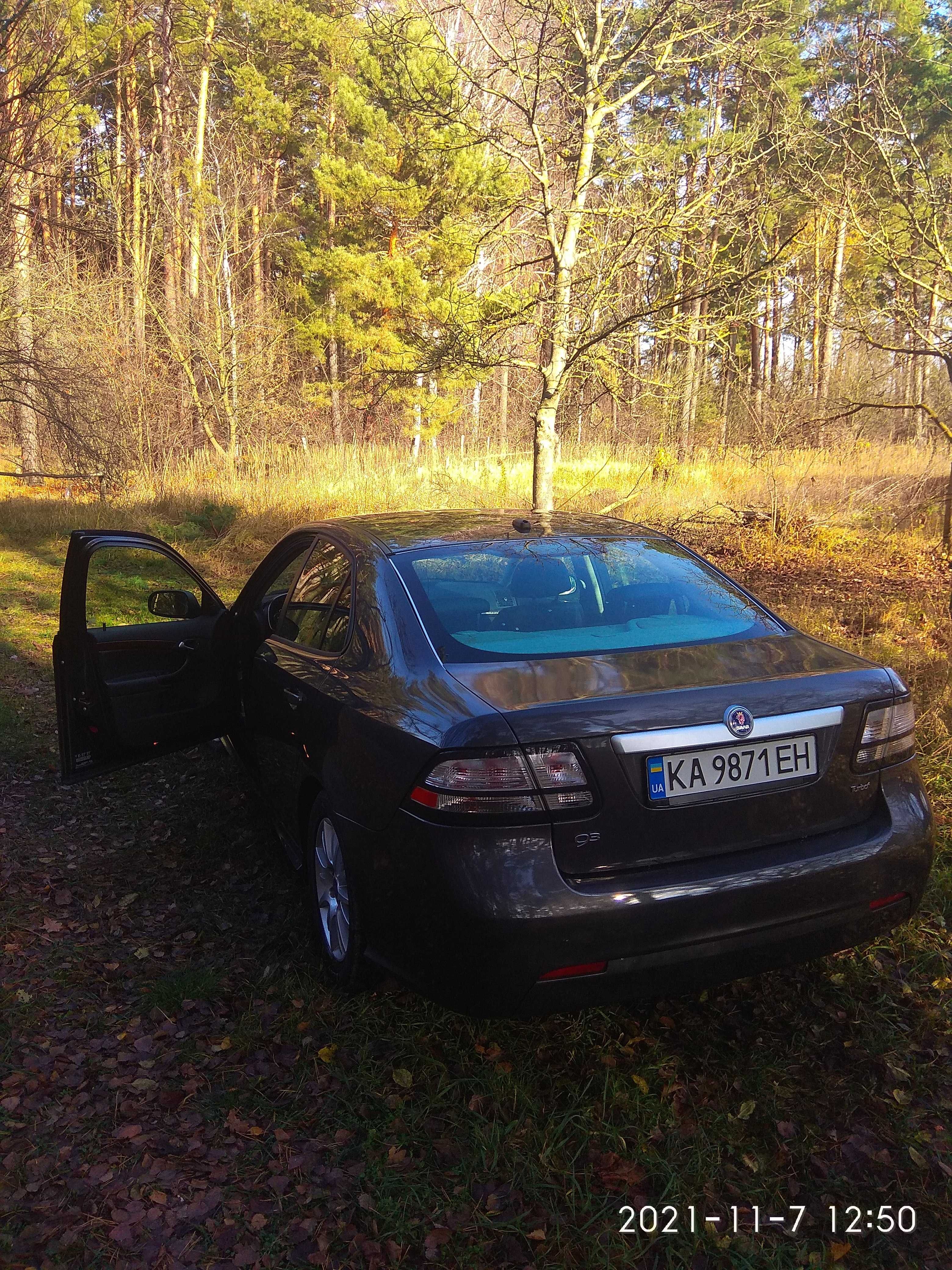 Автомобіль Saab 93