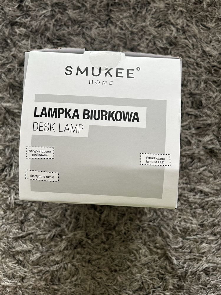 lampka biurkowa