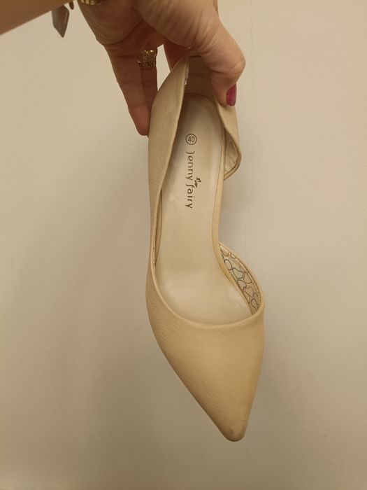 Buty na obcasie ,szpilki , czółenka 40