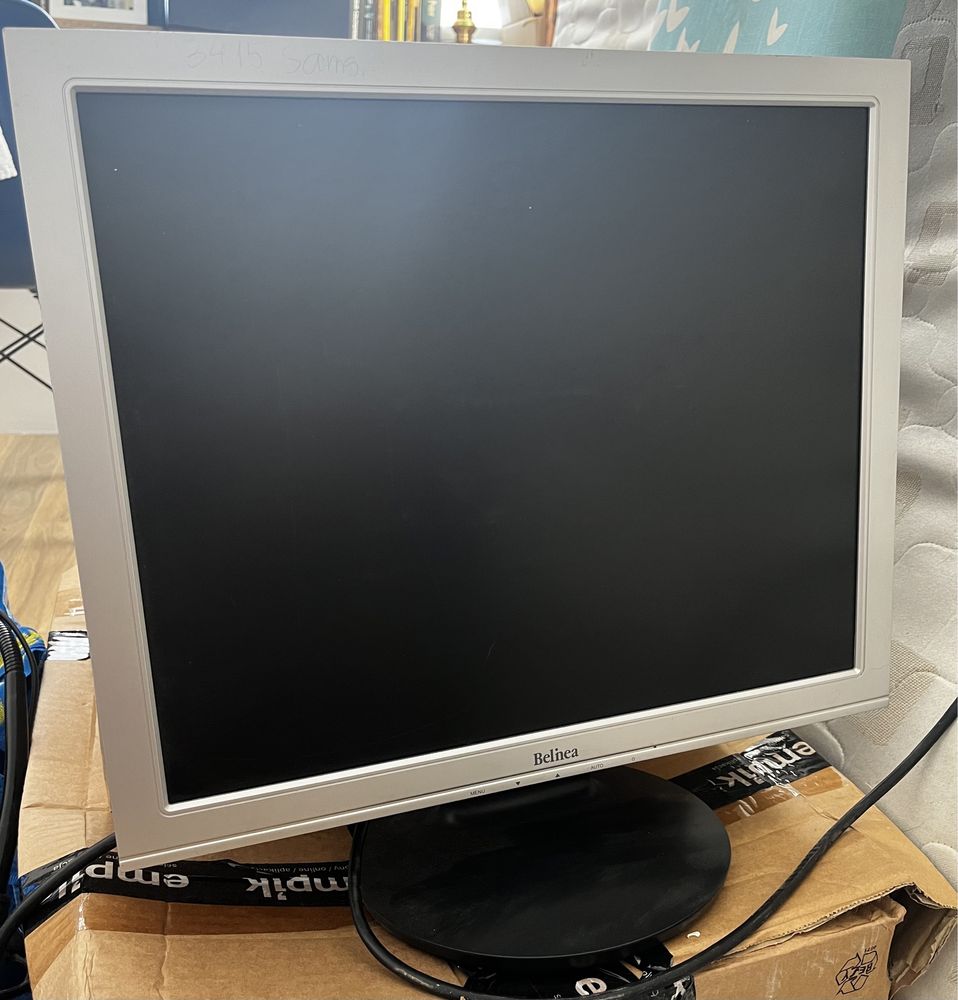 Monitor Belinea BP 10002