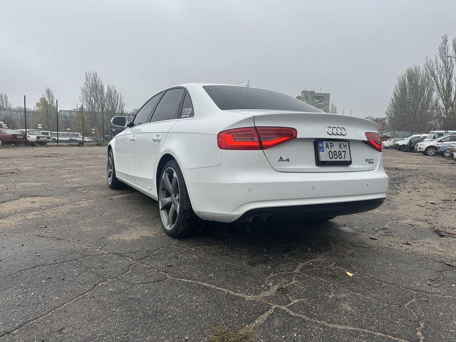 Audi A4B8 S-line Quattro