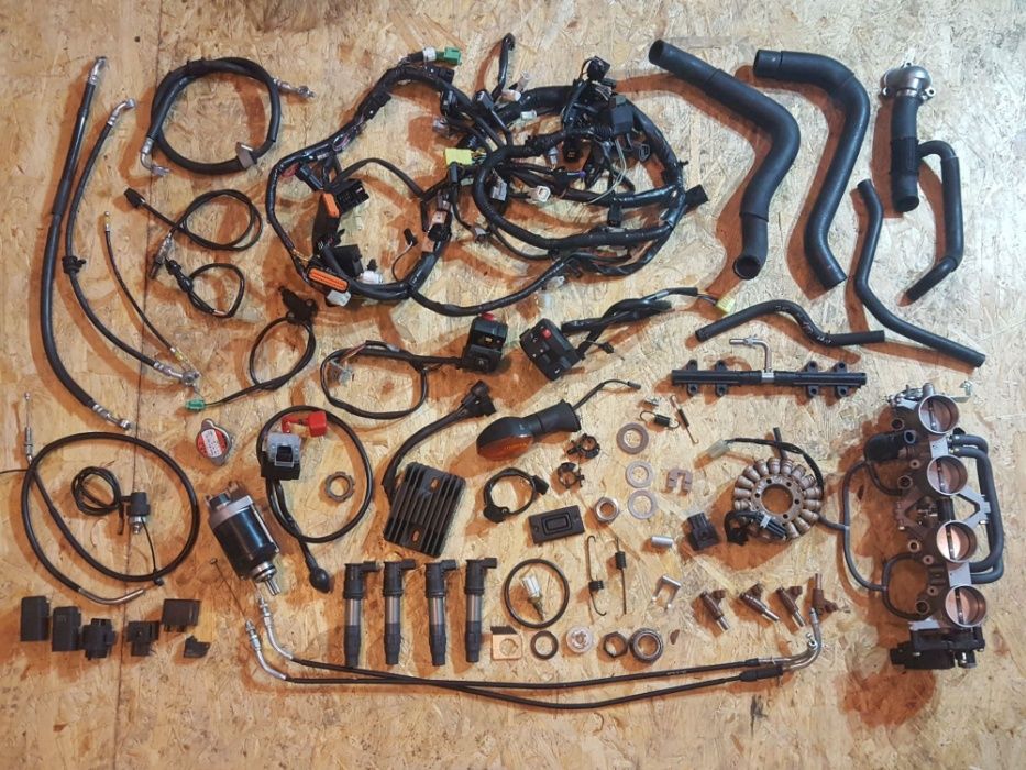 GSR750 GSR 11-16r gumy przekaznik wiazka czujnik cewka stator waz os